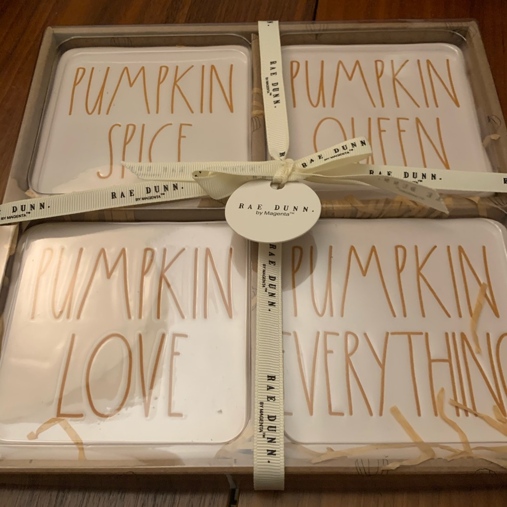 NWT🎃Rae Dunn Pumpkin Themed 4 Piece Coaster Set